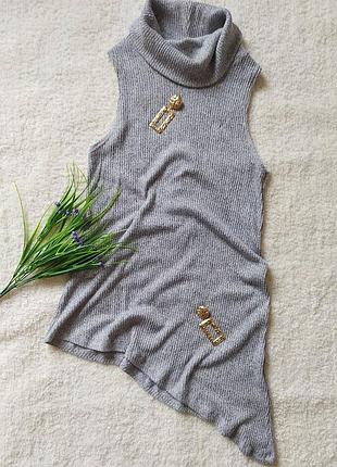 Стильная безрукавка