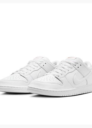 Кроссовки nike sb dunk low pro triple white 5