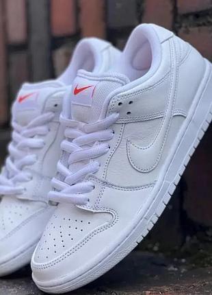 Кроссовки nike sb dunk low pro triple white 2