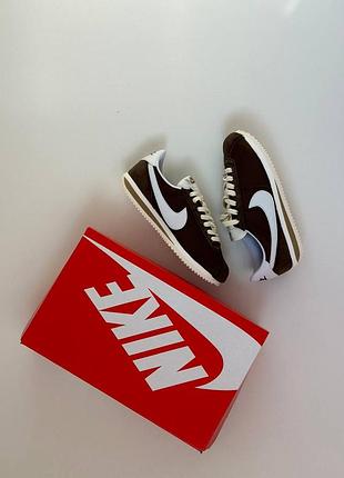 Женские кроссовки nike cortez premium brown коричневые найк кортез5 фото