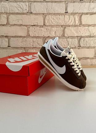 Женские кроссовки nike cortez premium brown коричневые найк кортез7 фото