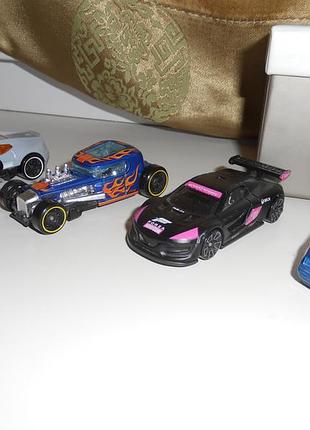 Машинка hot wheels mod rod hot rod azul flames, нова, але без упак кілька