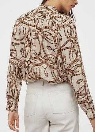 Дизайнерська бежева блуза шифон h&m cos × richard allan4 фото