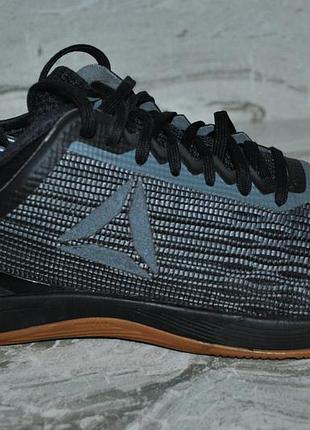 Reebok кроссовки 39 р