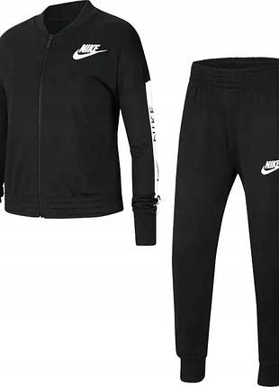 Спортивный костюм nike на лампасах