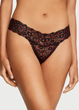 Трусики victoria’s secret мереживні стринги