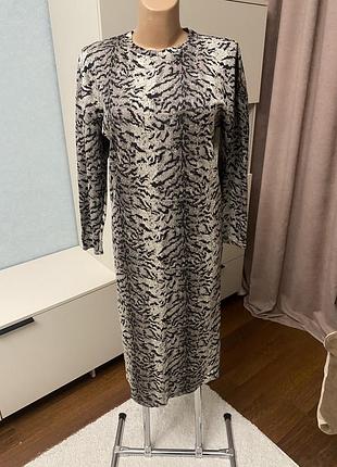 Сукня