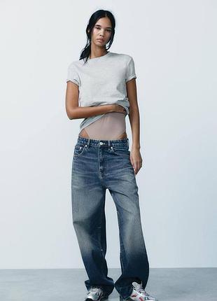 Джинсы relaxed oversize tapered с высокой посадкой от zara, high-waist, джинсы оверсайз