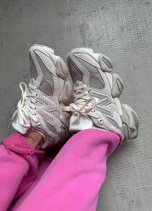 Жіночі кросівки new balance 9060 light beige premium