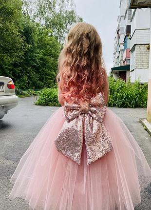 Сукня на випуск в садочок на день народження святкова