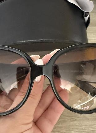 Красивые очки gucci