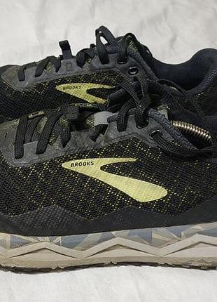 Кроссовки brooks треккингови - 45р