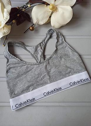 Тонкий трикотажний топ на спортивній гумці