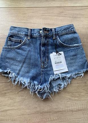 Шорти pull&bear
