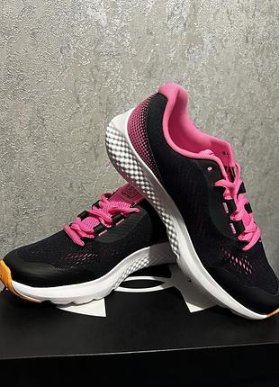 Кроссовки under armour