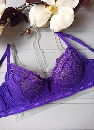 Прозрачный кружевной бюстгальтер с мягкими чашечками 80с