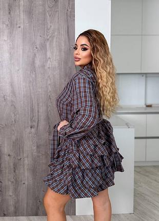 Жіноча коротка бавовняна сукня в клітинку з баскою батал