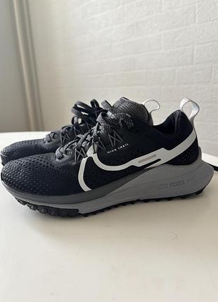 Кроссовки nike 35 размер