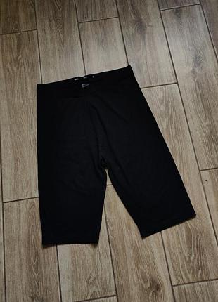 Шорты черные базовые, тянутся, состояние без нюансов