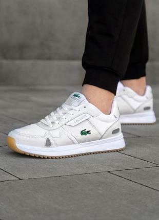 Мужские демисезонные спортивные кроссовки lacoste белые