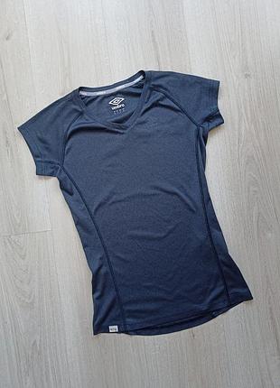 Футболка для спорту