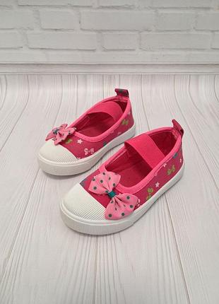 Мокасини для дівчинки, кеди, тапочки в садочок 22,25 р