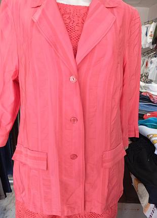 Легенький жекет