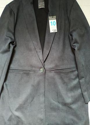 Удлиненный пиджак под искусственную замшу