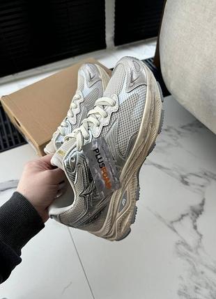 Кроссовки mizuno wave rider racer sbeige silver