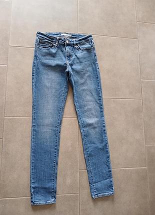 Джинсы скинни