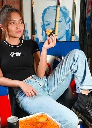 Футболка bershka, базова футболка, трендова футболка, брендова футболка, брендовая футболка5 фото