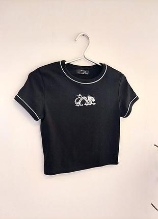 Футболка bershka, базова футболка, трендова футболка, брендова футболка, брендовая футболка8 фото