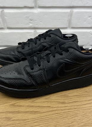 Оригинальные кроссовки jordan