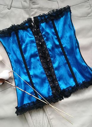 Стильный синий корсет с черным кружевом