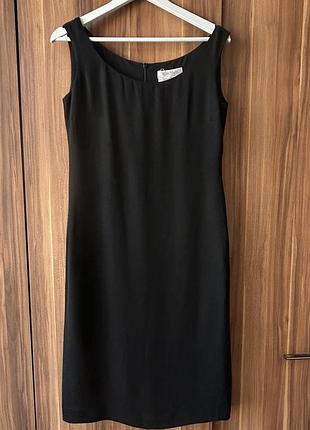 Класична сукня max mara італія