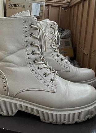 Черевики беж dezee