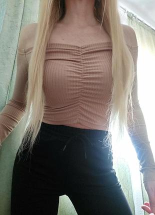 Кофточка бежева в рубчик , трикотаж , розміри s, m та xs .