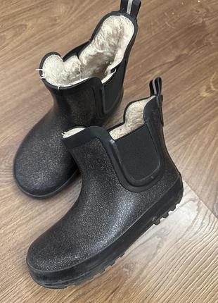 Сапожки резиновые сапожки