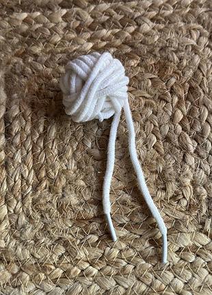 Универсальные белые шнурки 135 см.