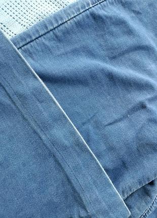 Джинсы расширенные с отделкой красным шнуром 5