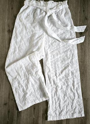 Брюки белые прошва 44 р