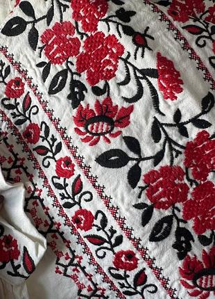 Колоритна сукня міді з вишивкою та поясом, українська сукня вишиванка, етно плаття міді