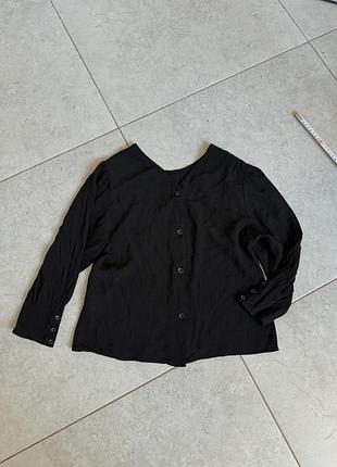Стильная чёрная рубашка на пуговицах блузка размер s