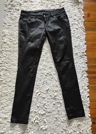 Атласные стрейчевые брюки skinny скини 14 р от denim co