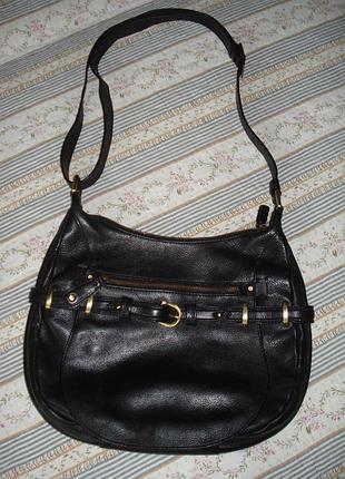 Очень стильная и качественная кожаная сумка