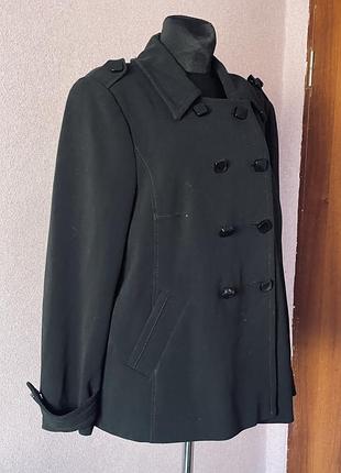 Чорне пальто куртка 18 р