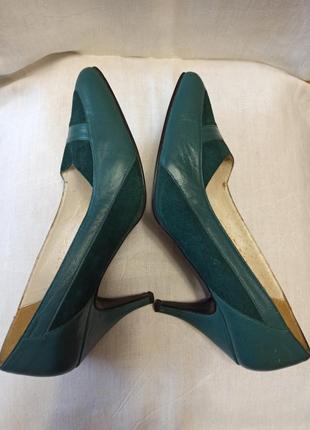 Кожанные зеленые туфли. стелька 25,5 см.6 фото