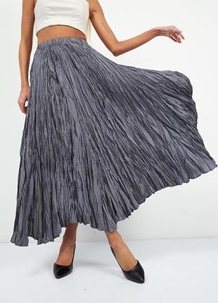 Графитная жатая юбка плиссе primark m - l