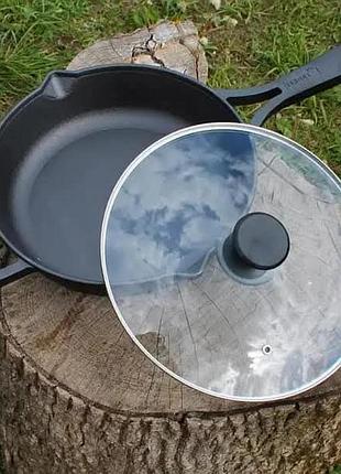 Сковорода чугунная 26см со стеклянной крышкой