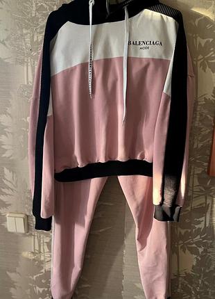 Спортивный костюм balenciaga